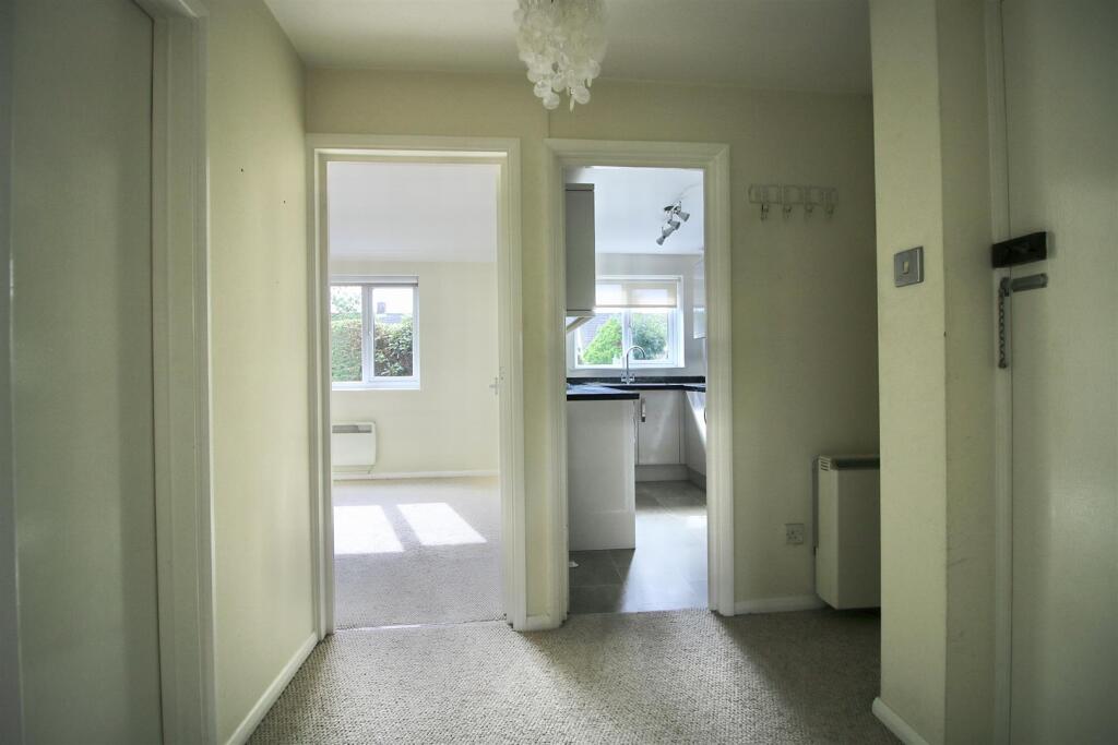 Fletcher Court, Salesbury Drive, Billericay photo 4