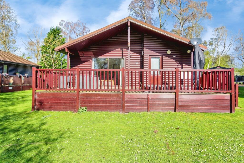 Main image of property: Sleaford Road, Tattershall, Lincoln