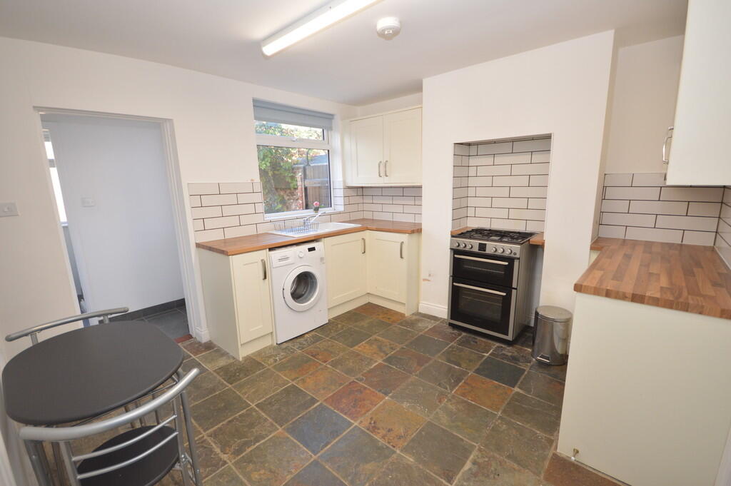 Alma Street, Wivenhoe photo 3