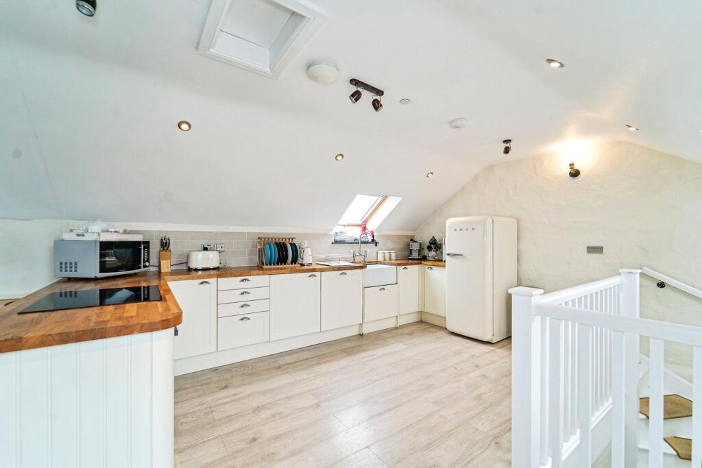 House in Swansea - View 5