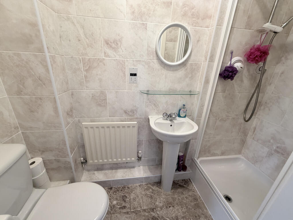 House in Cardiff - View 4