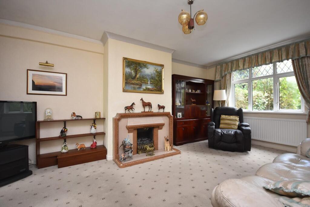 63 Coleridge Avenue, Penarth, CF64 2SR photo 3