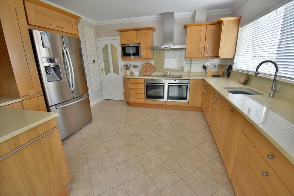 House in West Parley, Dorset - View 5