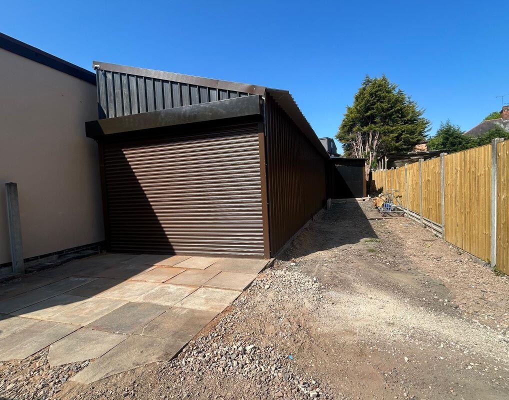 Main image of property: Workshop & Storage rear of, 7 Henley Road, Leicester, LE3 9RD