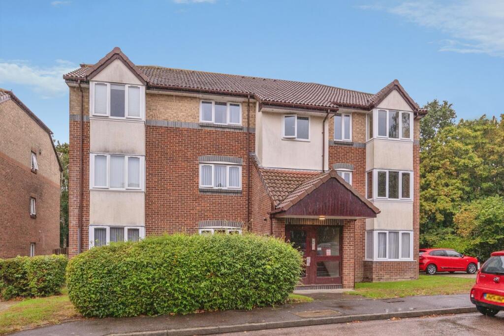 Main image of property: Tor Close, Waterlooville, PO7