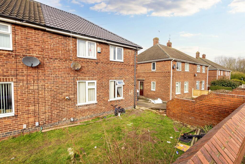 St. Andrews Road, Castleford, WF10 photo 2