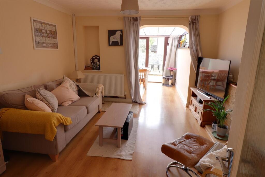 Main image of property: Michaels Mead, Cirencester