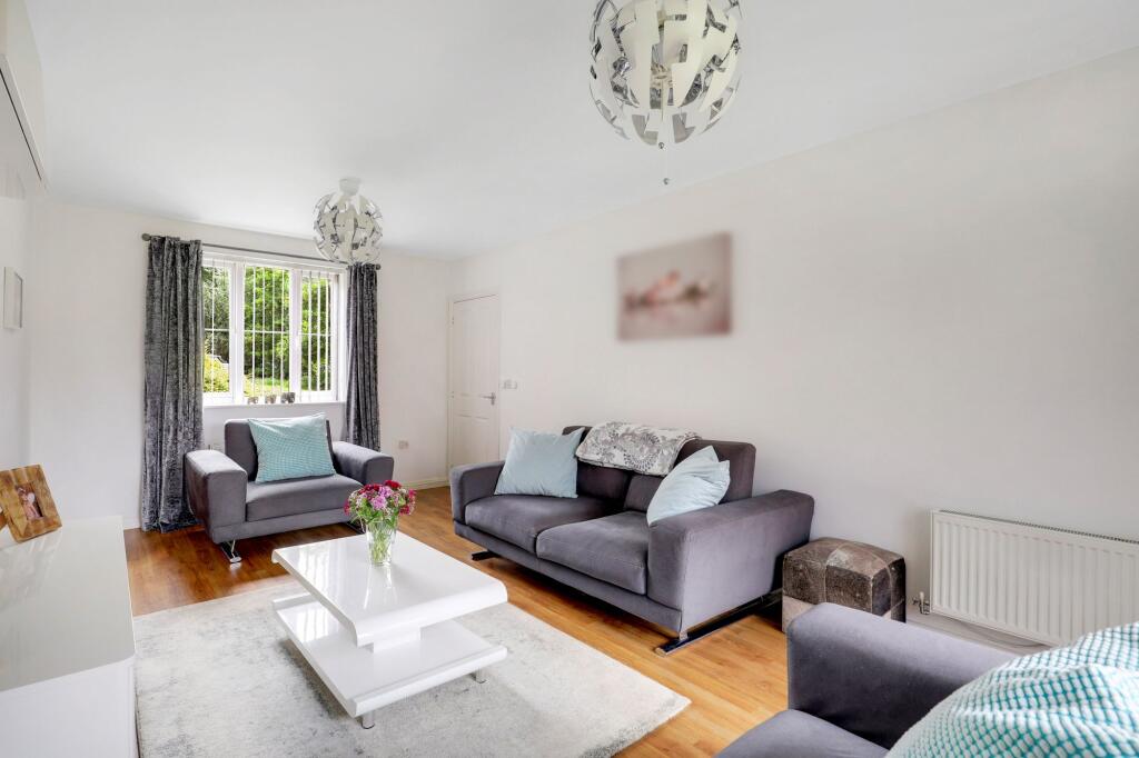 Snowdrop Close, Hucknall, NG15 - View 2