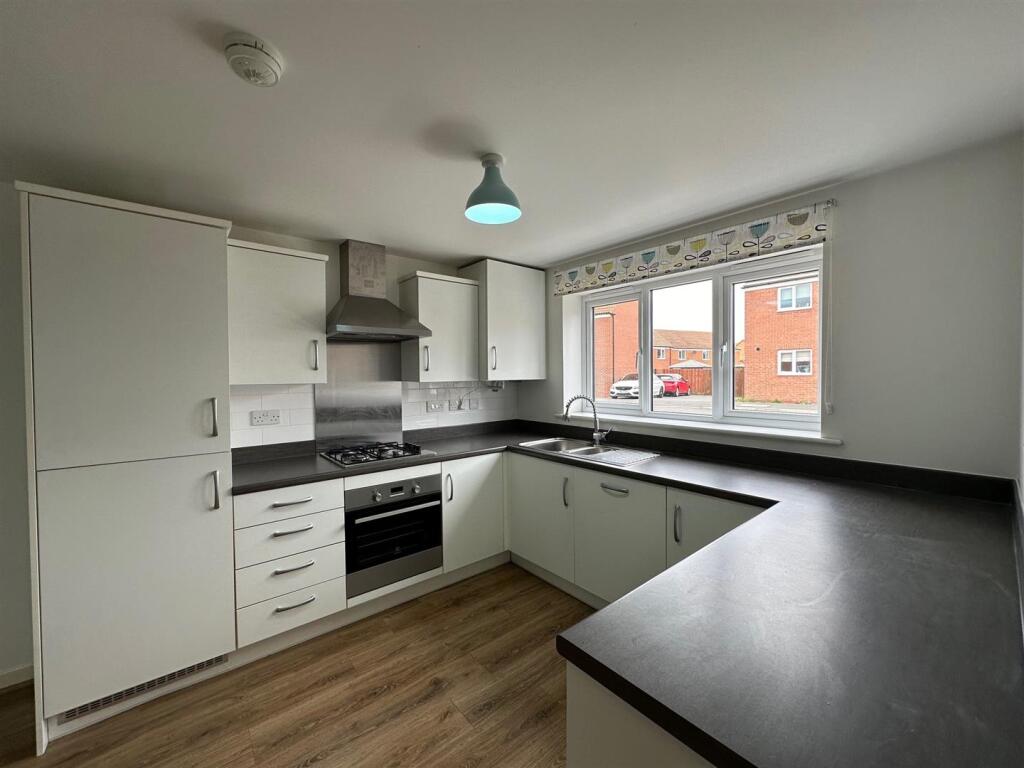 House in Peterborough - View 5