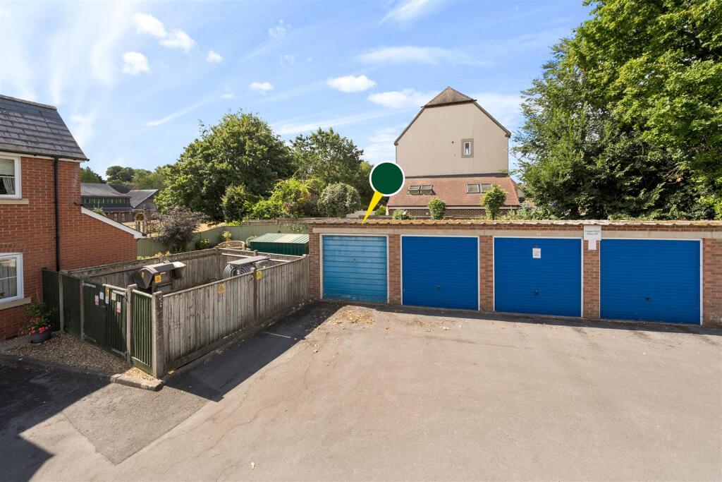 Bryanston Court, Blandford Forum - More