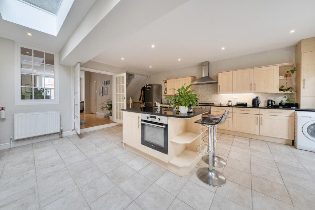 4 bedroom house for rent