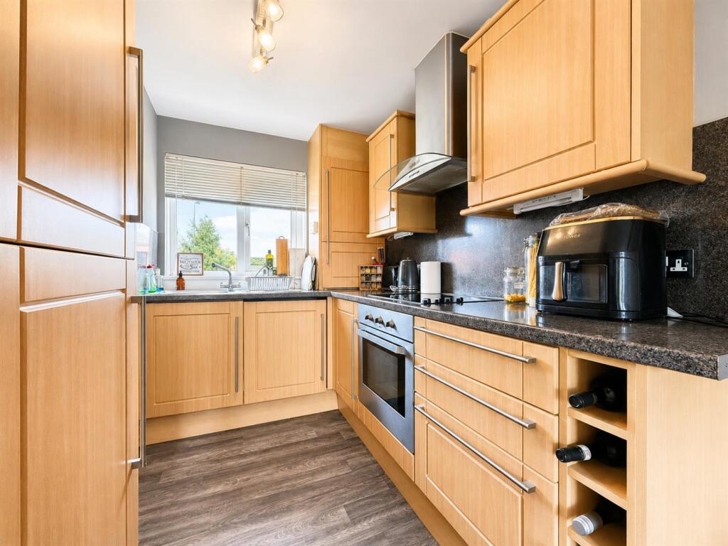 House in Motherwell - View 4