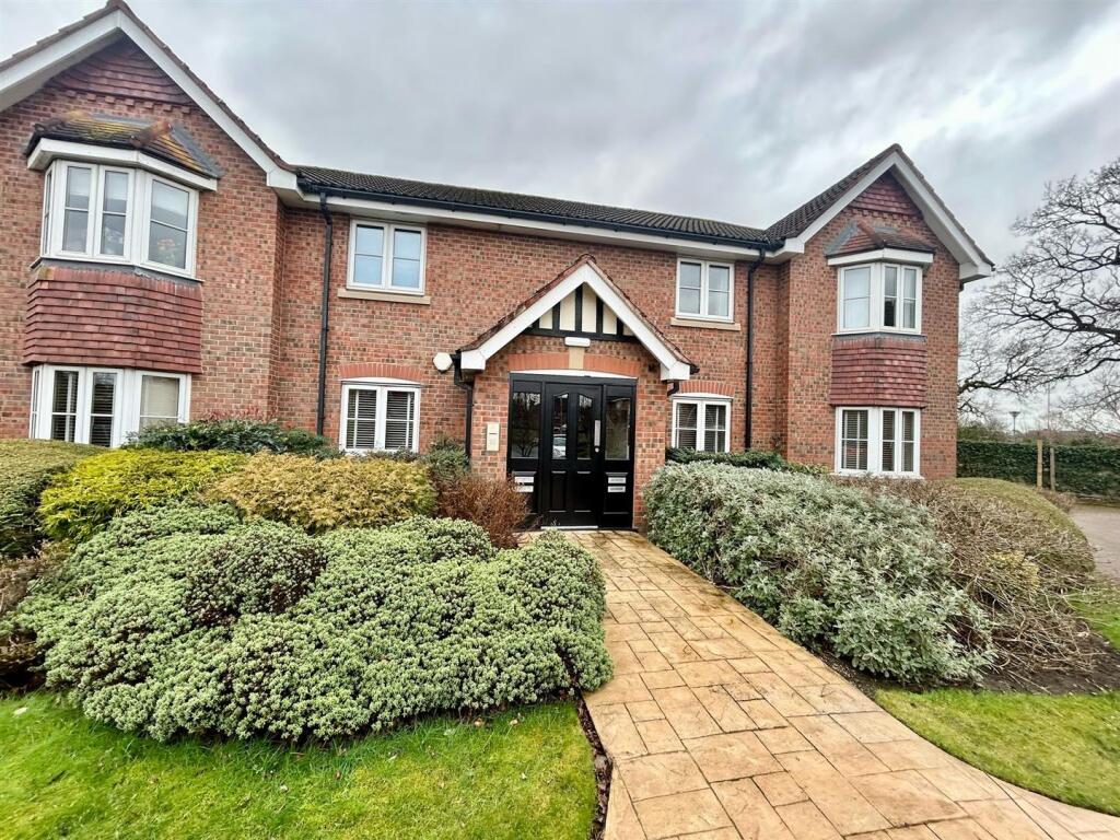 Main image of property: Bloomfield Close,Cheadle Hulme,Stockport,SK8 6RR.