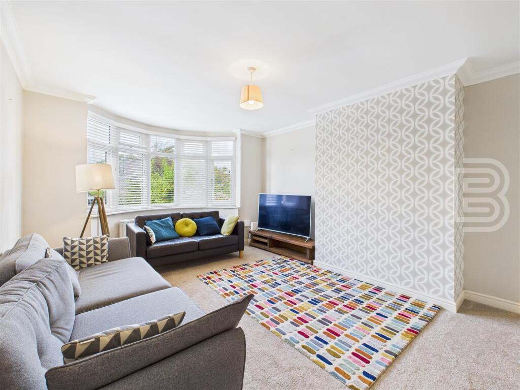 Dewar Grove, Hillmorton, Rugby photo 2