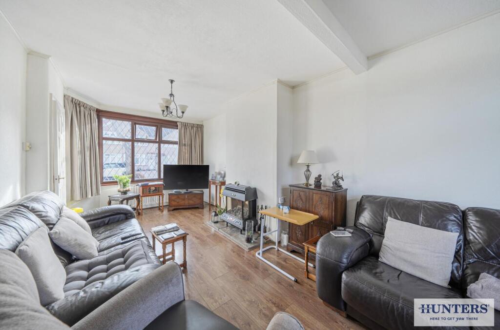 House in Sidcup, The Hollies, Blackfen - View 2