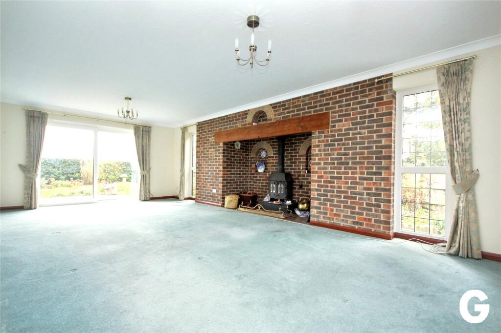 Christchurch Road, Ringwood, Hampshire, BH24 photo 3