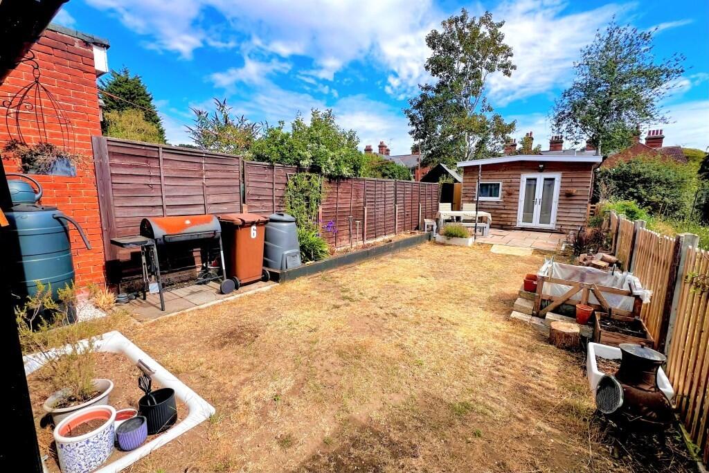 House in Ipswich - View 3