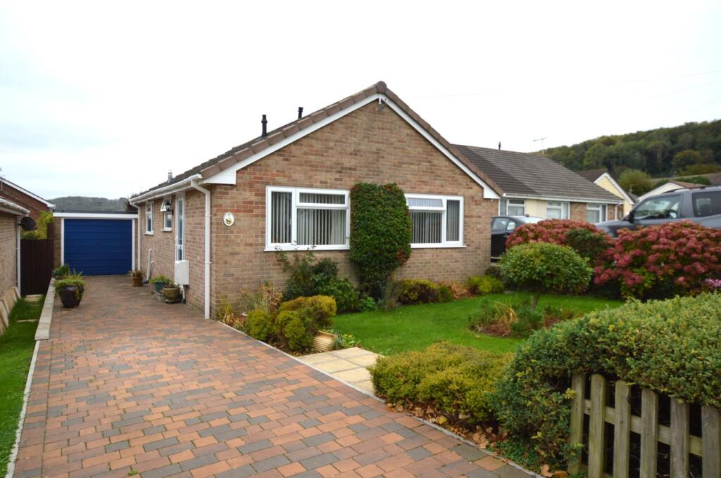 2-bed house on Springfield Gardens, Banwell, BS29, £310,000