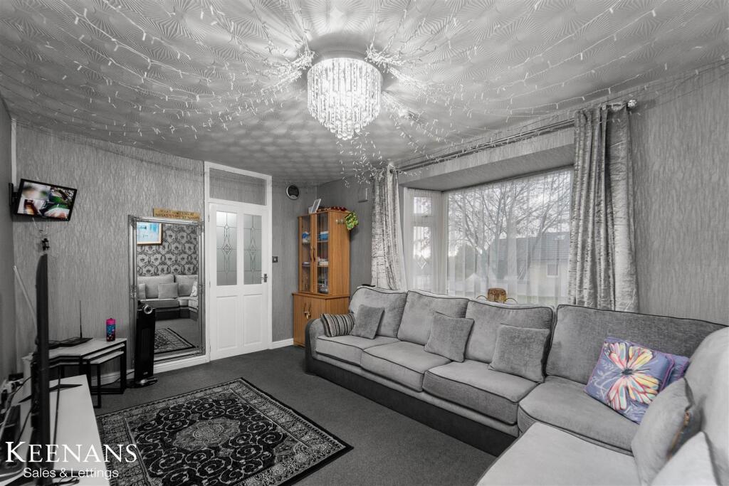 Tintern Crescent, Blackburn - View 2