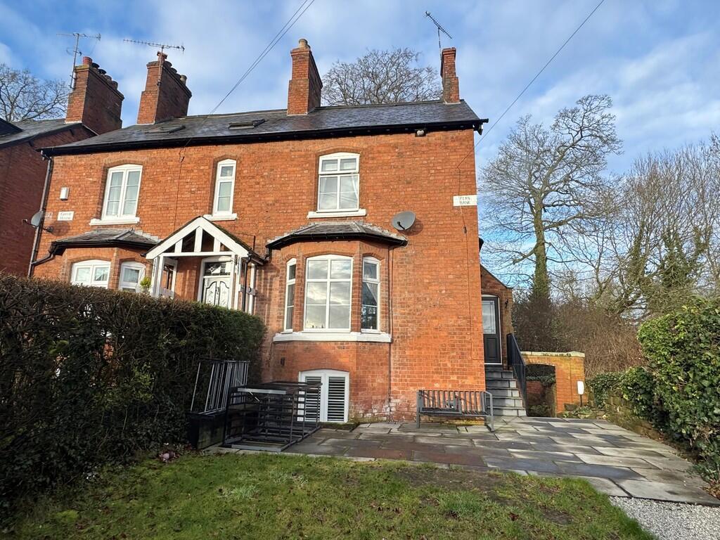 Main image of property: Castle Grove, Kenilworth, CV8