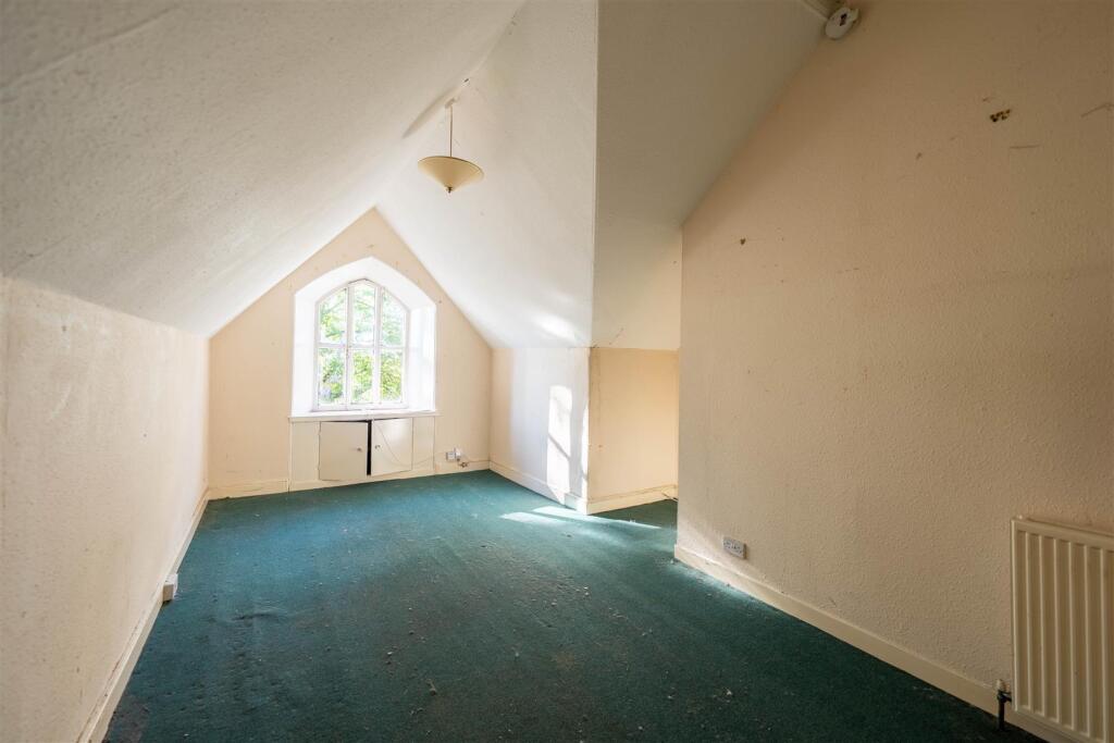 Apartment in Dundee, Central Waterfront, Dudhope - More