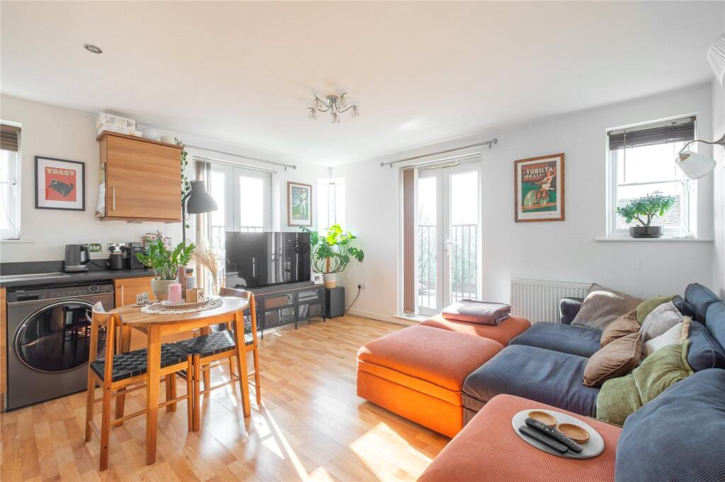Main image of property: Moorlands Edge, Mount, Huddersfield, HD3