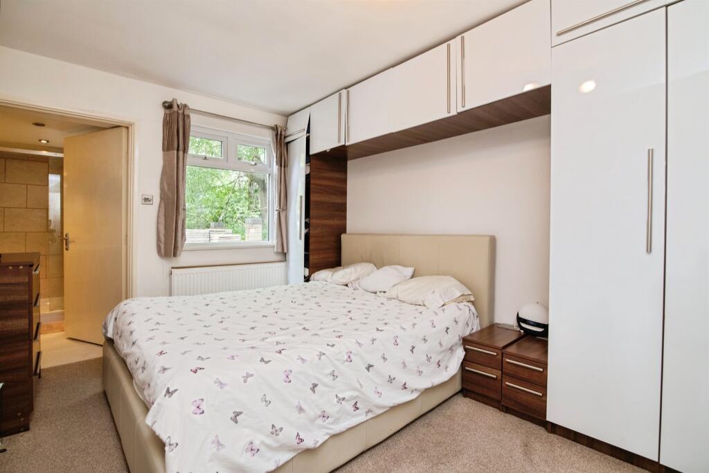 Priory Close, WEST BROMWICH - View 6