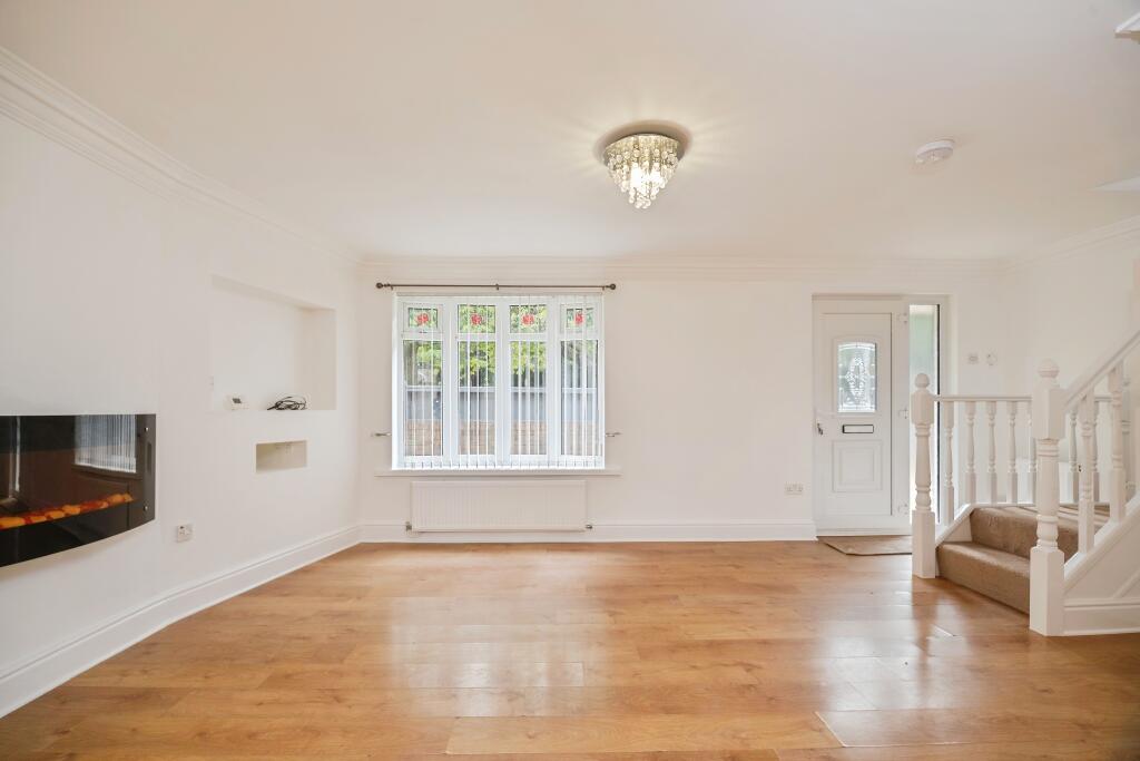 Ladgate Lane, Middlesbrough, TS3 photo 3