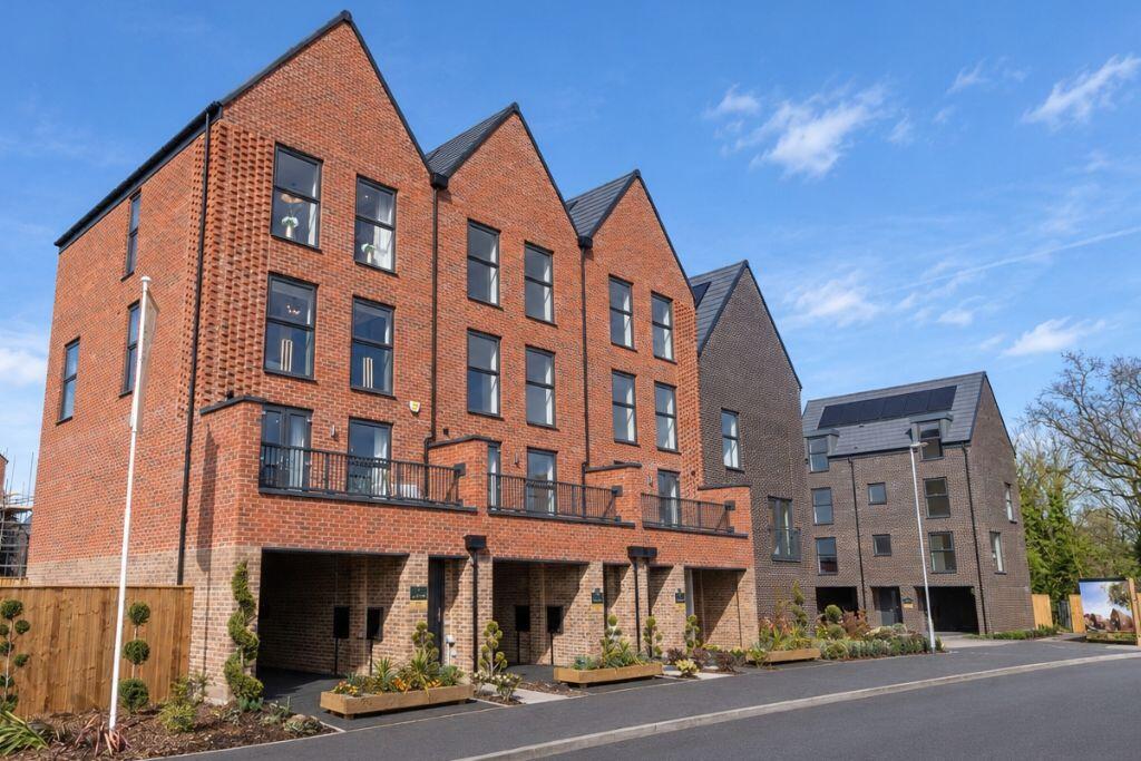 Main image of property: Wilford Lane,
West Bridgford,
NG2 7ST