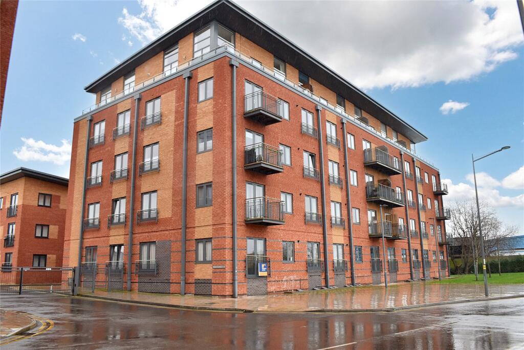 Main image of property: Lockwheel House, 4 Woodhouse Close, Worcester, WR5