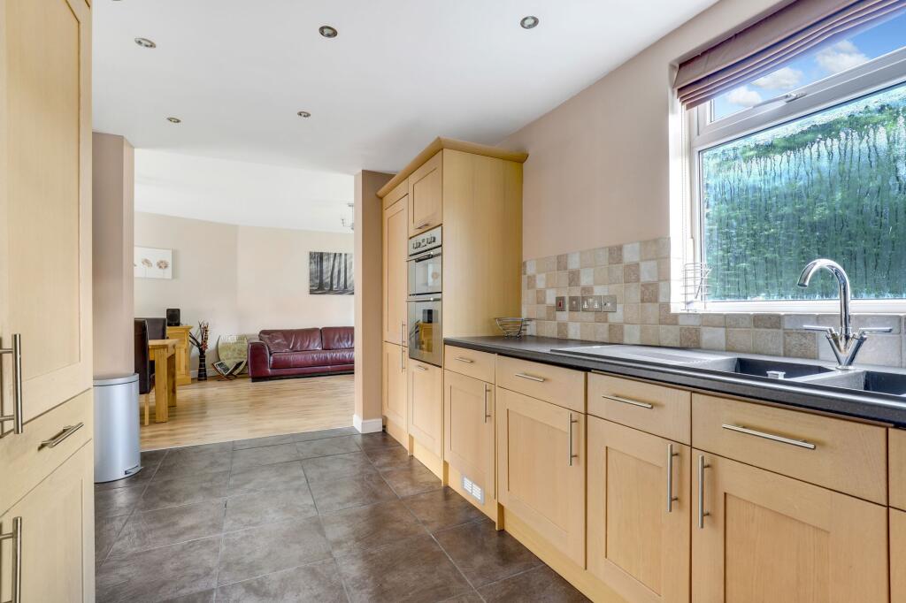 House in Ashfield, Hucknall - More