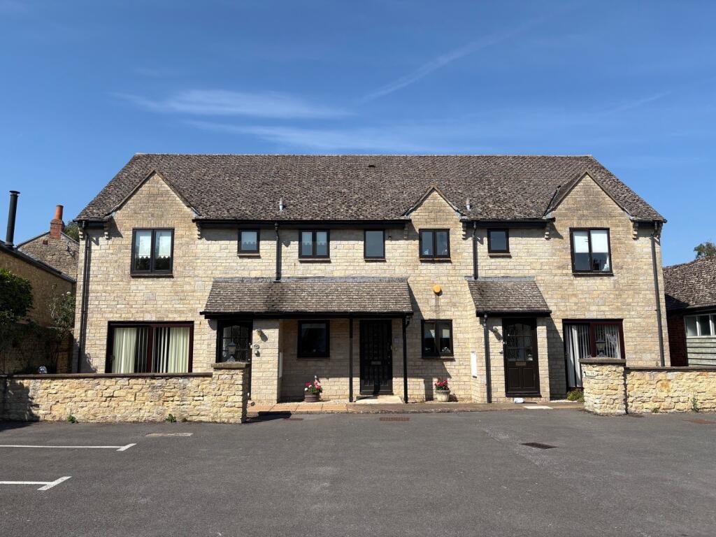 Main image of property: Thames Court, Eynsham, Oxford