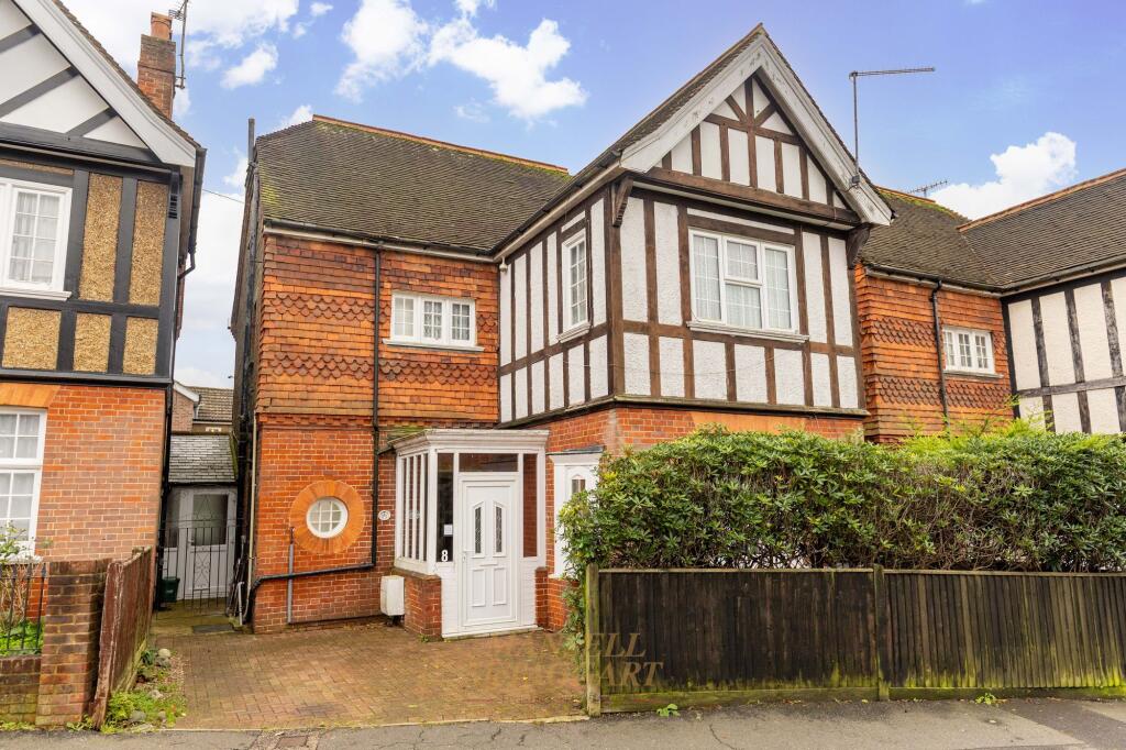 Main image of property: De La Warr Road, East Grinstead, RH19