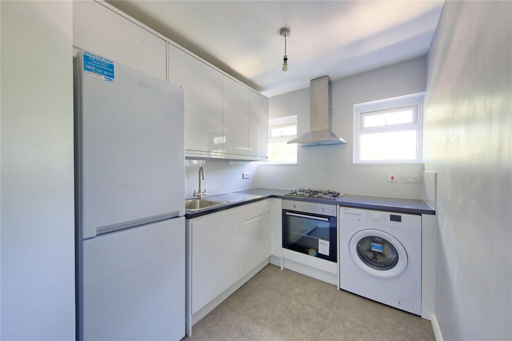 Apartment in London - View 2
