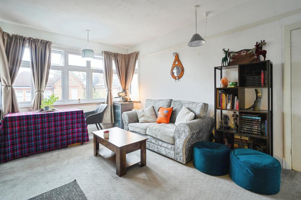 Exbury Road, London, SE6 photo 3