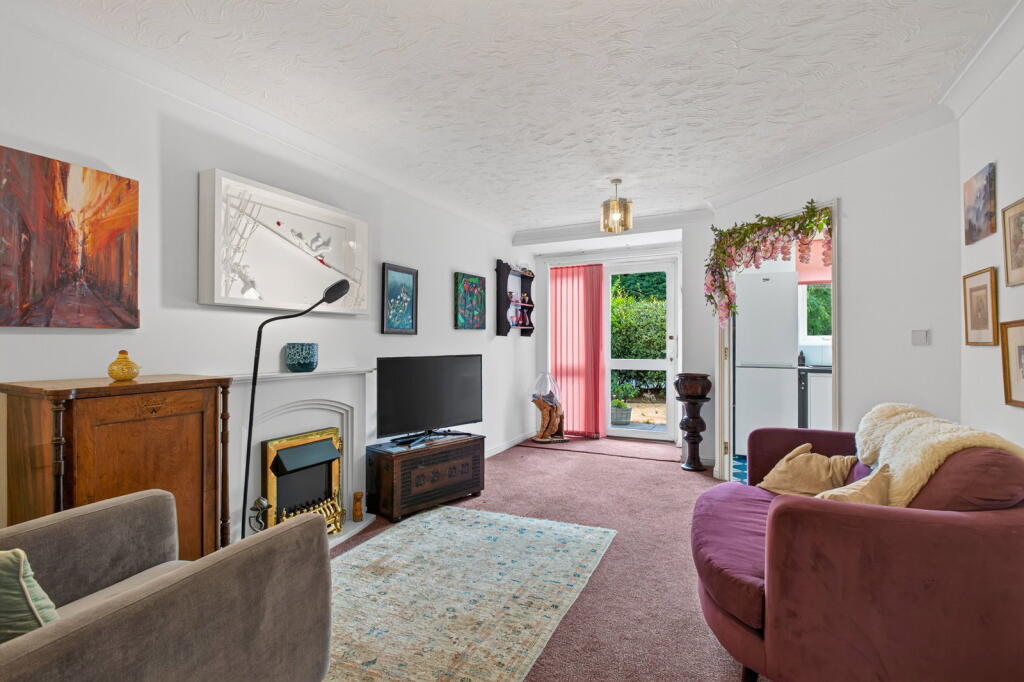Apartment in Leicester - View 3