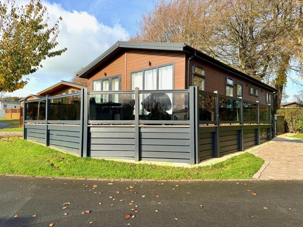 Main image of property: LL61