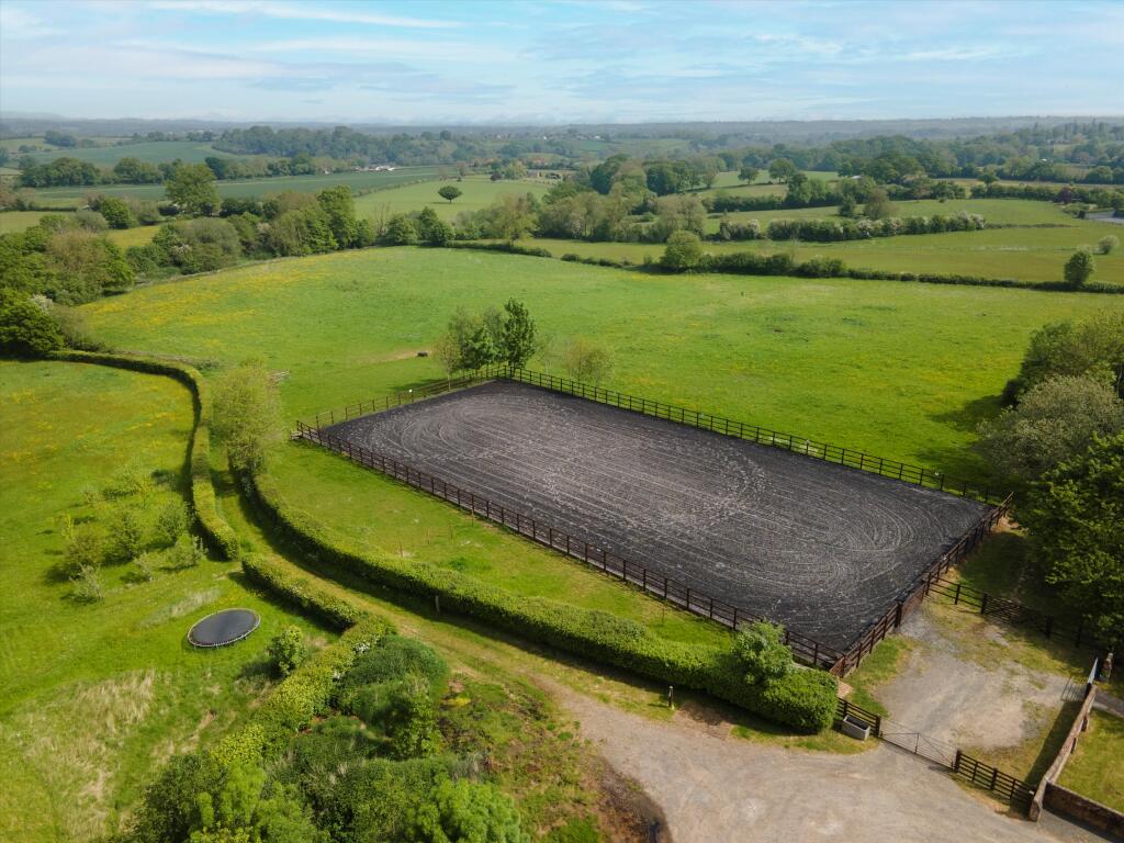 Sandlin, Leigh Sinton, Worcester WR13. - View 4