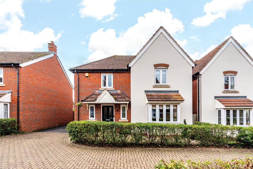 Main image of property: Corbetts Way, Thame, Oxfordshire, OX9