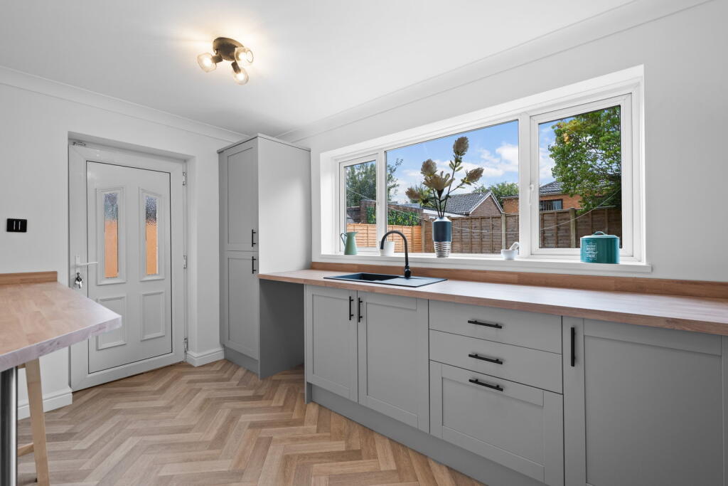 House in Sheffield - View 4
