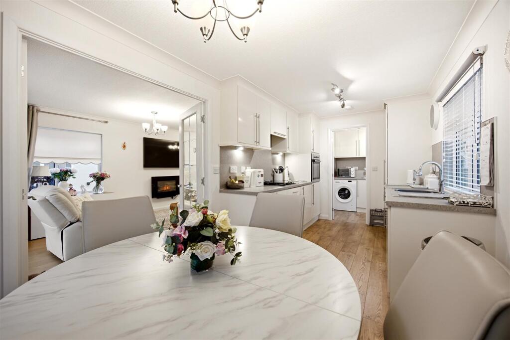 House in Glasgow - View 5