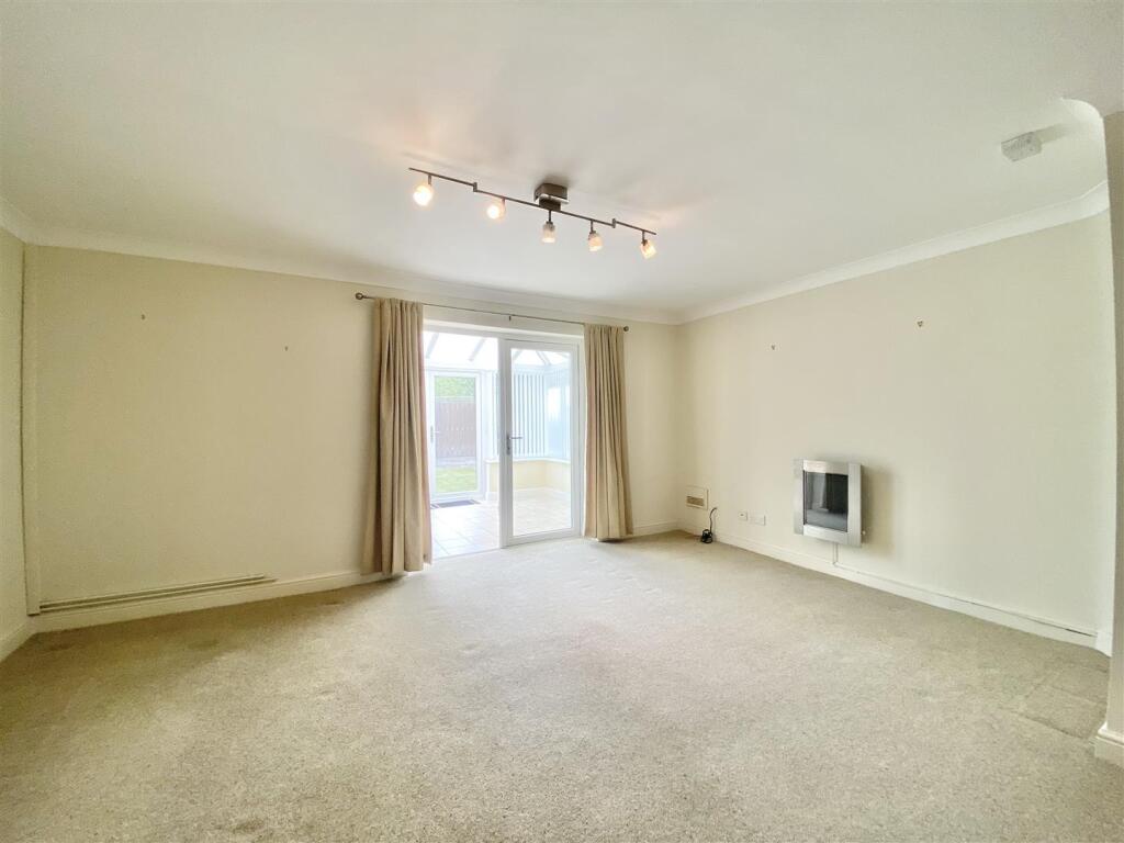 House in Aiskew - View 4