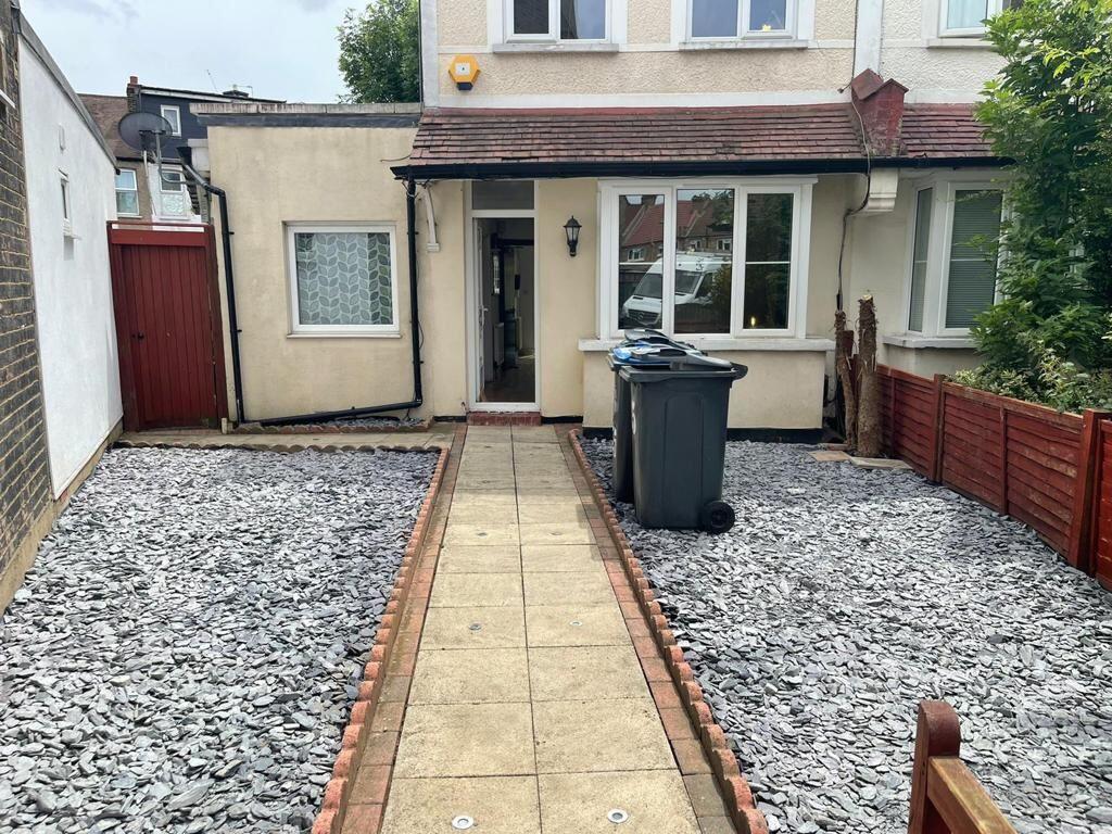 Main image of property: 35 Gilsland Road, Thornton Heath, Surrey, CR7 8RQ