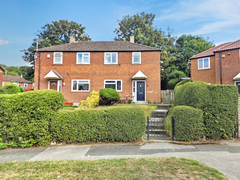 Main image of property: Barncroft Drive, Leeds