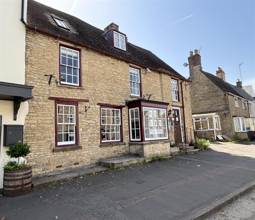 Main image of property: 7 Horsefair, Chipping Norton