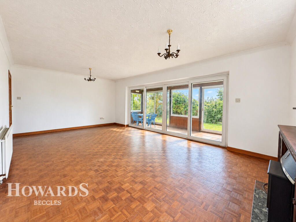 House in Ipswich - View 5