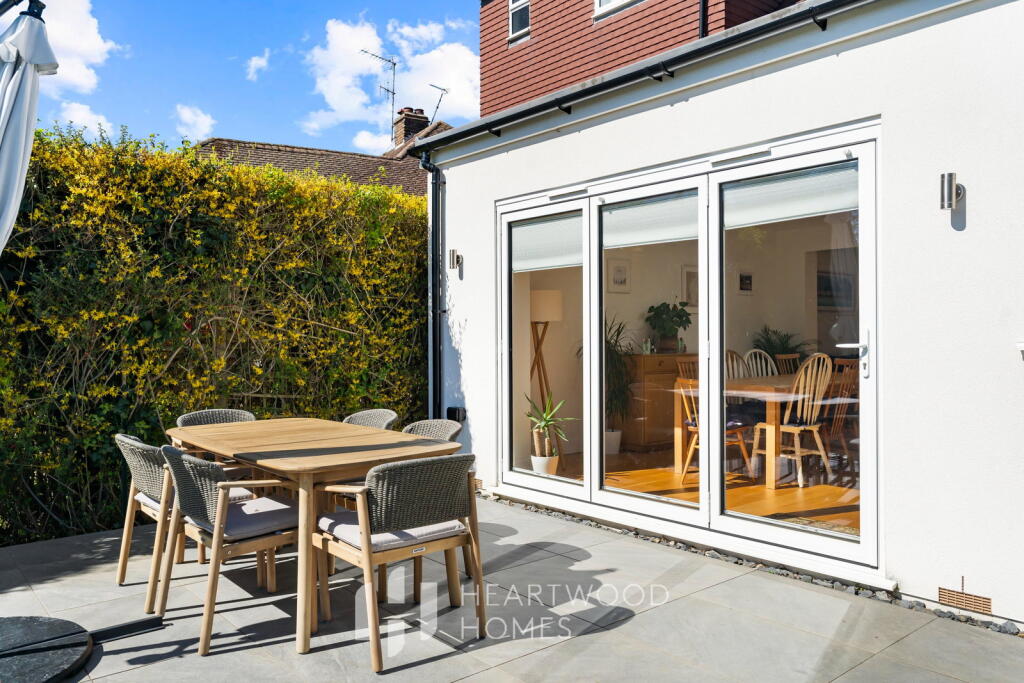 Additional image 19 of Roestock Gardens, Colney Heath, St. Albans, AL4 0QJ