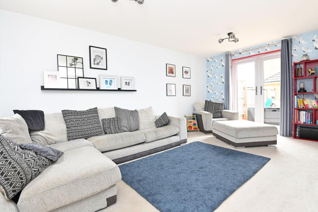 House in Harrogate, Kingsley - More