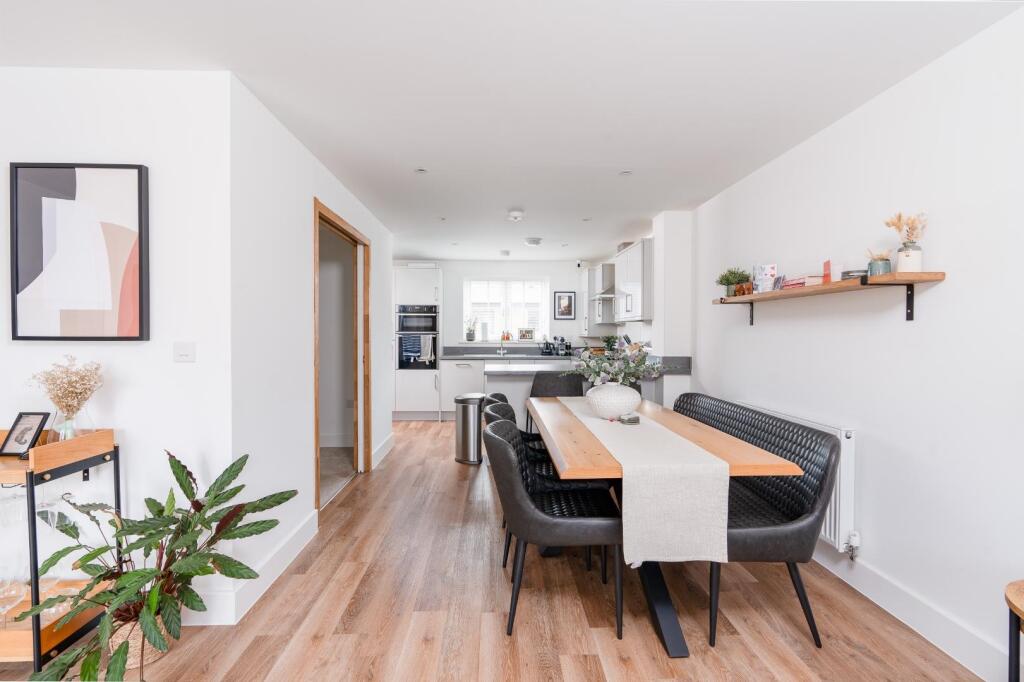 Aspen Drive, Cribbs Causeway photo 3