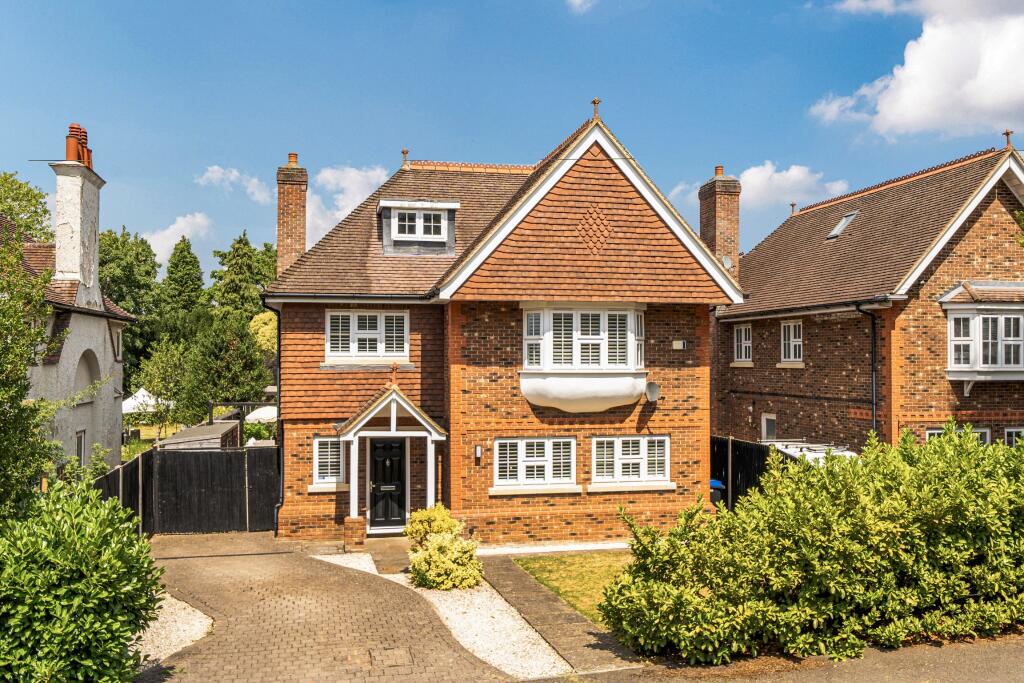 Main image of property: SOUTH WOKING